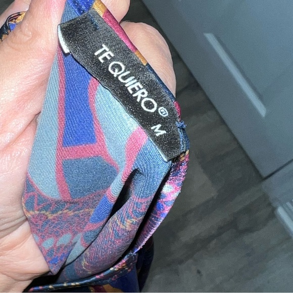 Paisley Flowy Dress - Picture 5 of 6